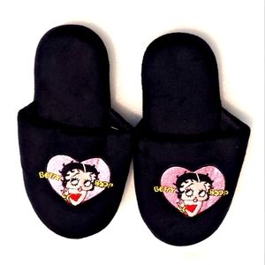 Betty Boop Ultra-Soft Women's Plush Pinup Scuffs Cozy Non-Skid Slippers